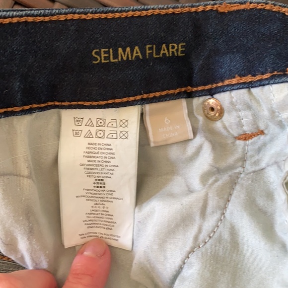 Michael Kors Selma Flare Leg Dark Denim Jeans Size 6 - Picture 9 of 9